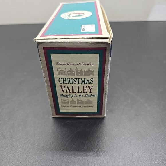 Christmas Valley Collectable Bringing in the Timbers Porcelain Vintage - Picture 12 of 12